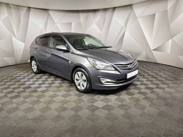 Hyundai Solaris I Рестайлинг с пробегом 2015 года, цена 973 000 рублей, 129007 км, хэтчбек, Автокод Объявления
