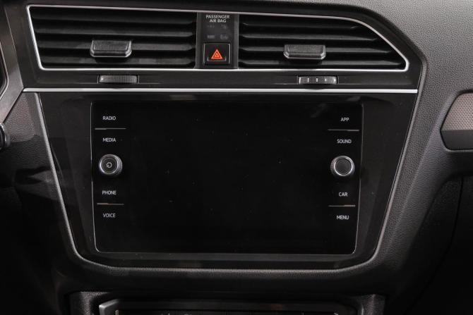 Volkswagen Tiguan II с пробегом 2019 года, цена 2 669 000 рублей, 110540 км, внедорожник, Автокод Объявления