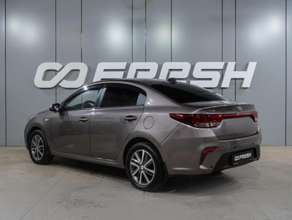Kia Rio IV с пробегом 2018 года, цена 999 000 рублей, 105322 км, седан, Автокод Объявления
