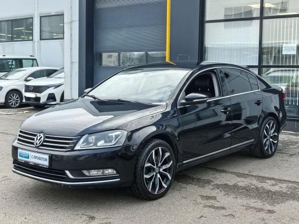 Volkswagen Passat B7 с пробегом 2013 года, цена 830 000 рублей, 323867 км, седан, Автокод Объявления