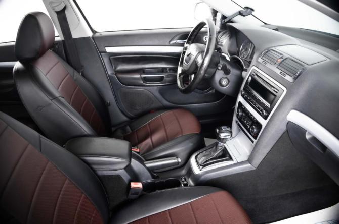 Skoda Octavia II (A5) Рестайлинг с пробегом 2011 года, цена 679 000 рублей, 314023 км, лифтбек, Автокод Объявления