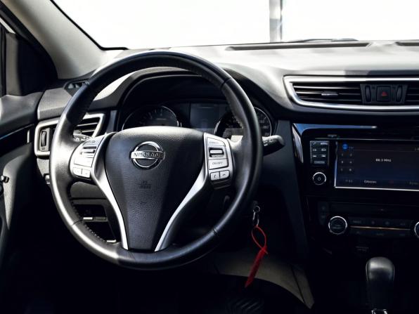 Nissan Qashqai II с пробегом 2018 года, цена 1 519 000 рублей, 82453 км, внедорожник, Автокод Объявления