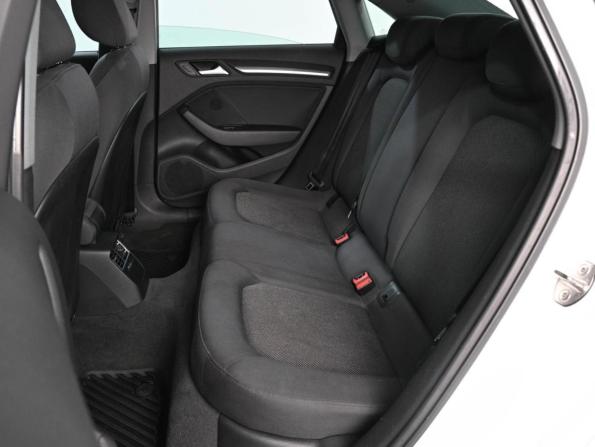 Audi A3 III (8V) Рестайлинг с пробегом 2016 года, цена 1 629 000 рублей, 138544 км, седан, Автокод Объявления