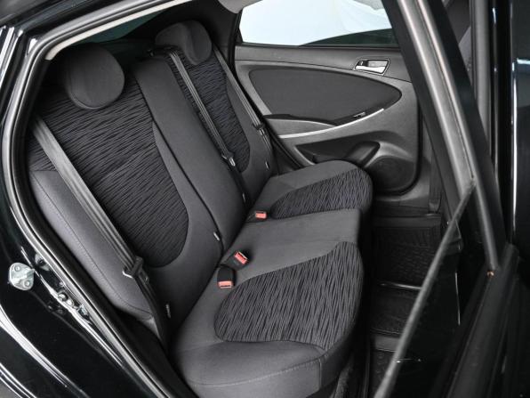Hyundai Solaris I Рестайлинг с пробегом 2014 года, цена 979 000 рублей, 196773 км, седан, Автокод Объявления