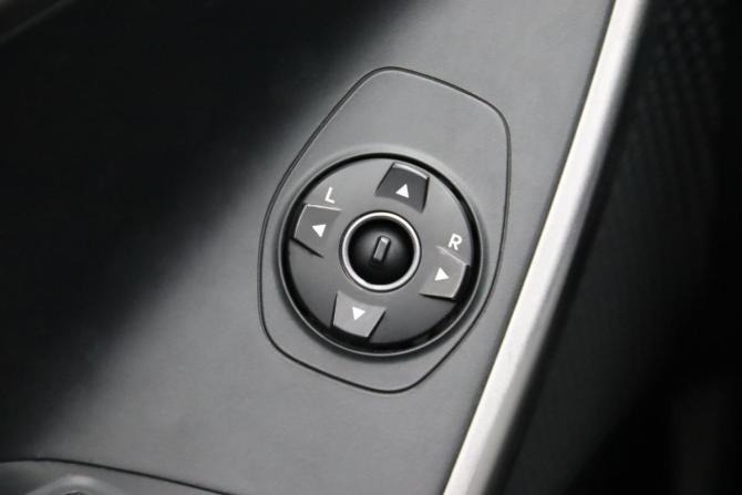 Hyundai Santa Fe III с пробегом 2012 года, цена 1 345 450 рублей, 337788 км, внедорожник, Автокод Объявления