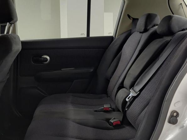Nissan Tiida I Рестайлинг с пробегом 2010 года, цена 674 000 рублей, 218304 км, хэтчбек, Автокод Объявления