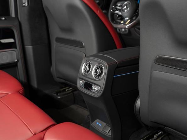 Новый Mercedes-Benz G-Класс AMG II (W465) Рестайлинг 2026 года, цена 32 750 000 рублей, внедорожник, Автокод Объявления
