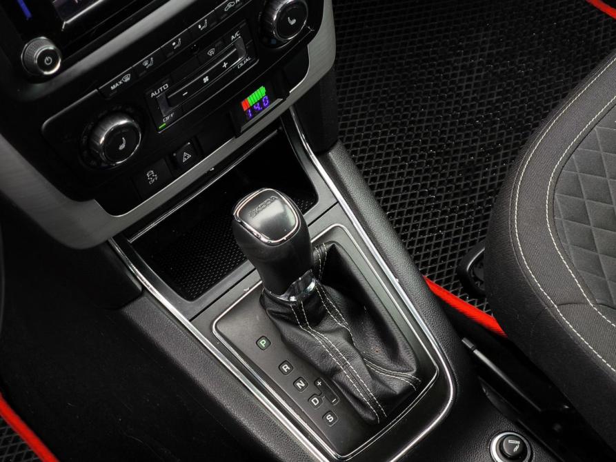 Skoda Yeti I Рестайлинг Санкт-Петербург  - изображение 19