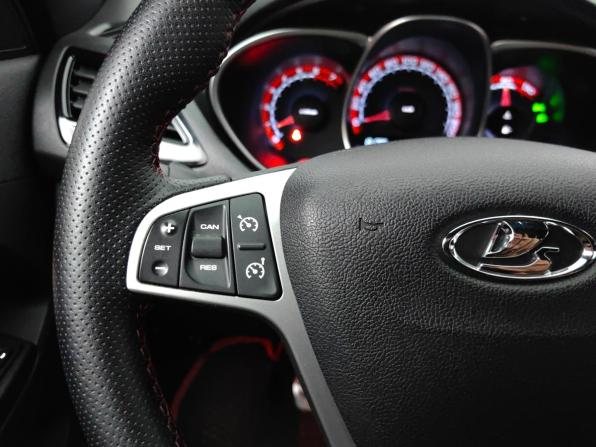 Lada (ВАЗ) Vesta I с пробегом 2019 года, цена 1 045 000 рублей, 131790 км, седан, Автокод Объявления