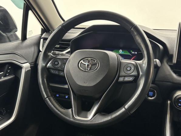 Toyota RAV4 V (XA50) с пробегом 2020 года, цена 3 330 000 рублей, 105866 км, внедорожник, Автокод Объявления