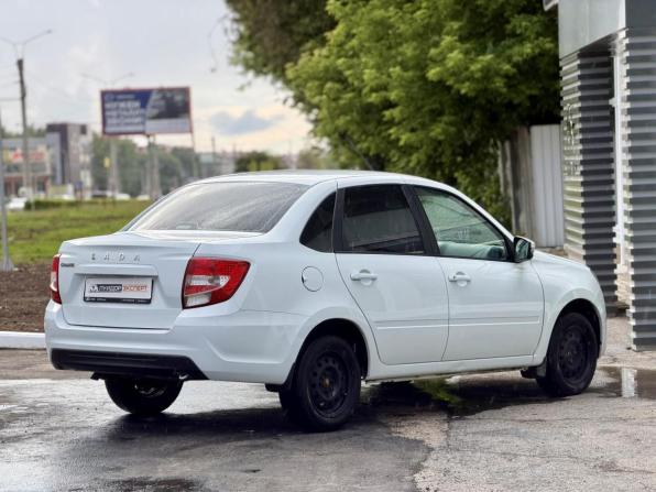 Lada (ВАЗ) Granta I Рестайлинг с пробегом 2023 года, цена 725 000 рублей, 35356 км, седан, Автокод Объявления
