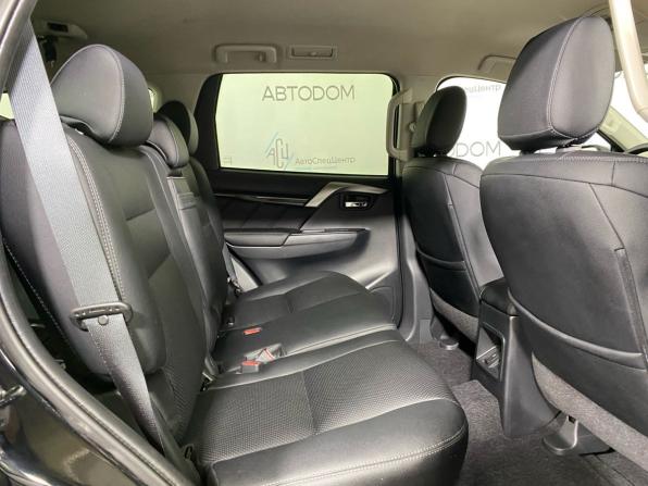 Mitsubishi Pajero Sport III с пробегом 2018 года, цена 2 597 000 рублей, 216921 км, внедорожник, Автокод Объявления