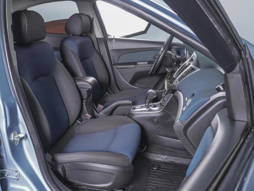 Chevrolet Cruze I Ростов-на-Дону  - изображение 8