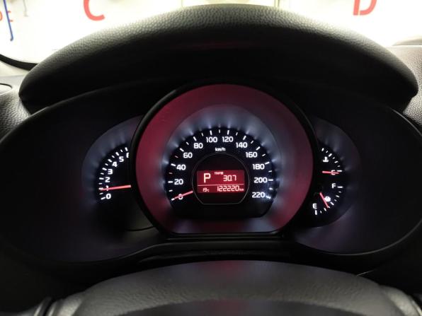 Kia Soul II Рестайлинг с пробегом 2016 года, цена 1 440 000 рублей, 122142 км, хэтчбек, Автокод Объявления