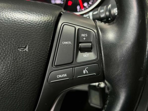 Kia Sorento II Рестайлинг с пробегом 2014 года, цена 1 400 000 рублей, 135140 км, внедорожник, Автокод Объявления