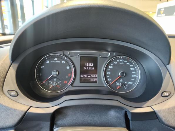 Audi Q3 I (8U) Рестайлинг с пробегом 2017 года, цена 2 100 000 рублей, 82200 км, внедорожник, Автокод Объявления