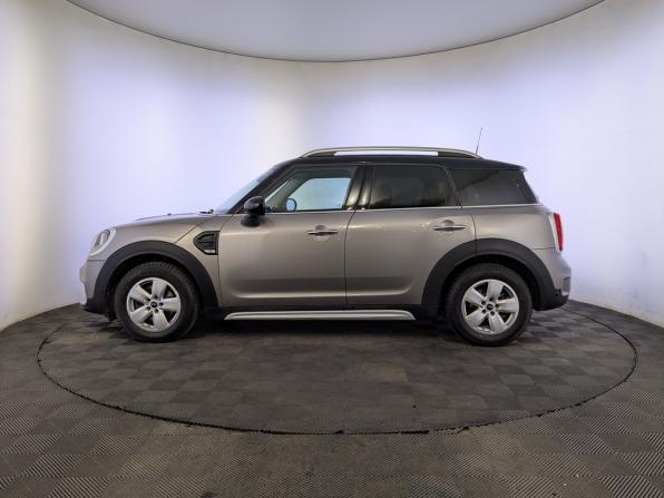 Mini Countryman II с пробегом 2018 года, цена 2 700 000 рублей, 19053 км, внедорожник, Автокод Объявления
