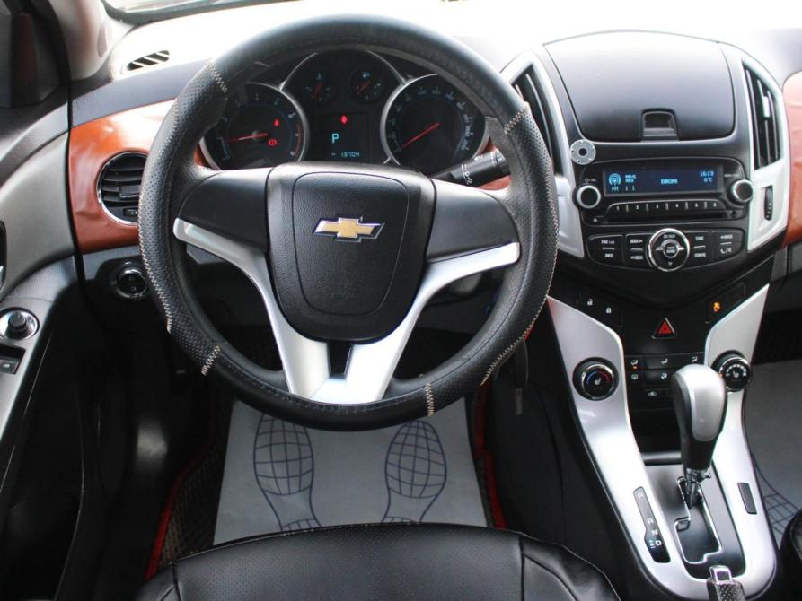 Chevrolet Cruze I Рестайлинг Калуга  - изображение 8