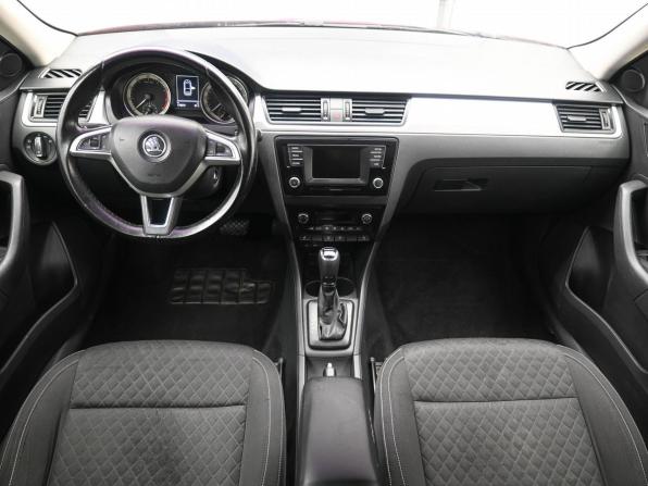 Skoda Rapid I с пробегом 2016 года, цена 1 079 000 рублей, 178573 км, лифтбек, Автокод Объявления