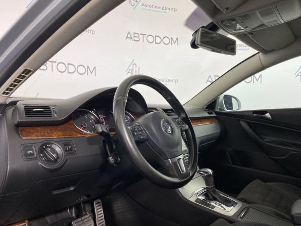 Volkswagen Passat B6 с пробегом 2010 года, цена 697 000 рублей, 256899 км, седан, Автокод Объявления