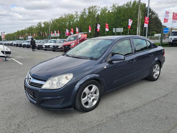 Opel Astra H Рестайлинг с пробегом 2008 года, цена 410 000 рублей, 168731 км, седан, Автокод Объявления