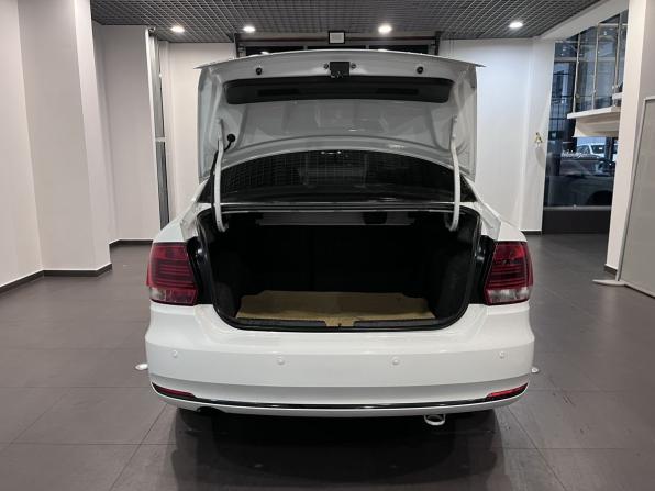 Volkswagen Polo V Рестайлинг с пробегом 2016 года, цена 880 000 рублей, 212166 км, седан, Автокод Объявления