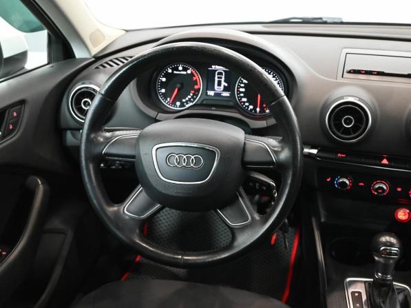 Audi A3 III (8V) с пробегом 2013 года, цена 1 500 000 рублей, 133086 км, хэтчбек, Автокод Объявления