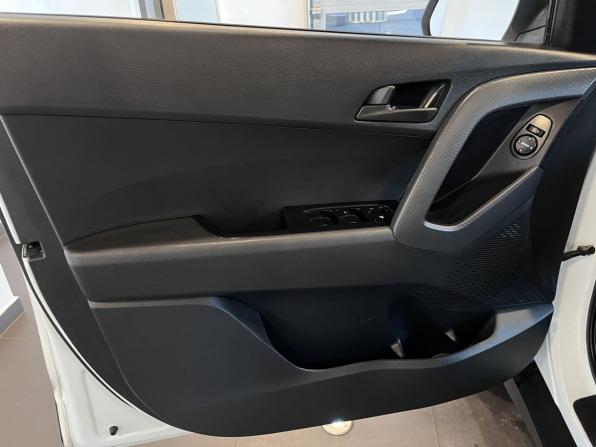 Hyundai Creta I Рестайлинг с пробегом 2020 года, цена 2 100 000 рублей, 120267 км, внедорожник, Автокод Объявления