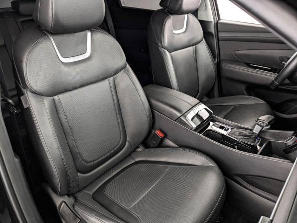 Hyundai Tucson IV Рестайлинг с пробегом 2025 года, цена 3 600 000 рублей, 69002 км, внедорожник, Автокод Объявления