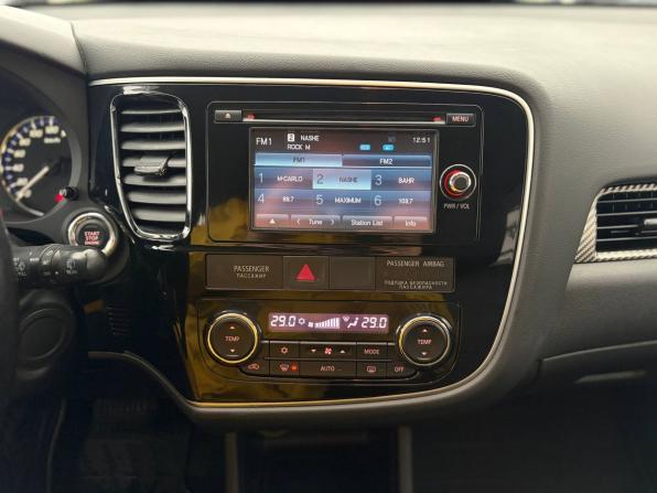 Mitsubishi Outlander III с пробегом 2013 года, цена 1 295 000 рублей, 162981 км, внедорожник, Автокод Объявления