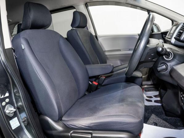 Honda Freed I с пробегом 2009 года, цена 955 000 рублей, 163300 км, компактвэн, Автокод Объявления