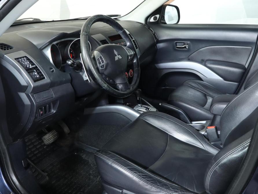 Mitsubishi Outlander II Москва  - изображение 22