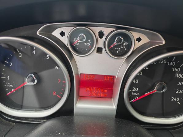 Ford Focus II Рестайлинг с пробегом 2008 года, цена 499 000 рублей, 300000 км, хэтчбек, Автокод Объявления
