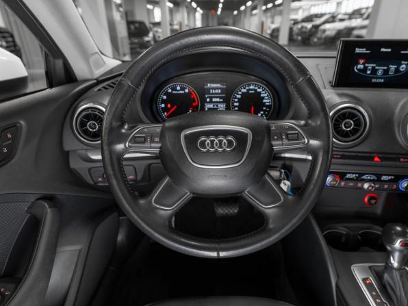 Audi A3 III (8V) с пробегом 2015 года, цена 1 580 000 рублей, 110373 км, седан, Автокод Объявления