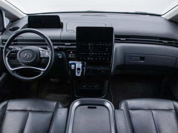 Hyundai Staria I с пробегом 2021 года, цена 5 530 000 рублей, 73232 км, минивэн, Автокод Объявления