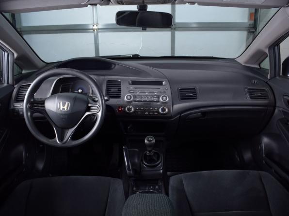 Honda Civic VIII Рестайлинг с пробегом 2009 года, цена 749 995 рублей, 238186 км, седан, Автокод Объявления
