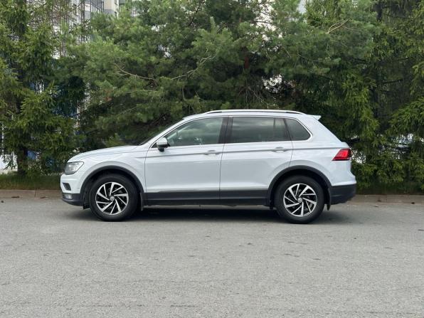 Volkswagen Tiguan II с пробегом 2018 года, цена 1 799 000 рублей, 240393 км, внедорожник, Автокод Объявления
