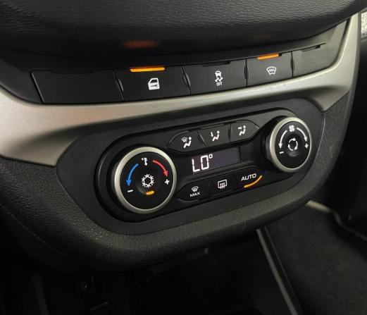 Lada (ВАЗ) Vesta I с пробегом 2018 года, цена 895 000 рублей, 109400 км, седан, Автокод Объявления