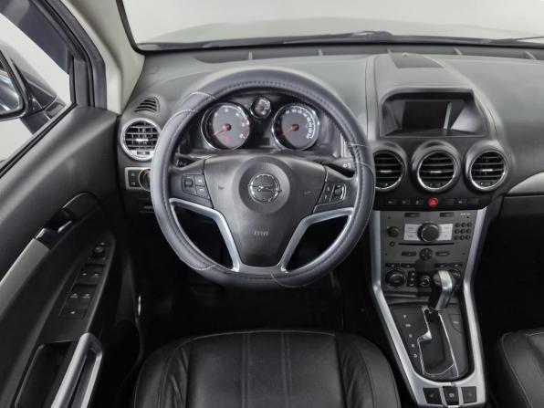 Opel Antara I Рестайлинг с пробегом 2014 года, цена 1 049 000 рублей, 211071 км, внедорожник, Автокод Объявления