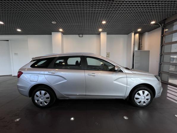 Lada (ВАЗ) Vesta I с пробегом 2019 года, цена 860 000 рублей, 95761 км, универсал, Автокод Объявления