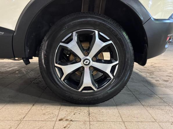 Renault Kaptur I с пробегом 2019 года, цена 1 359 000 рублей, 121241 км, внедорожник, Автокод Объявления