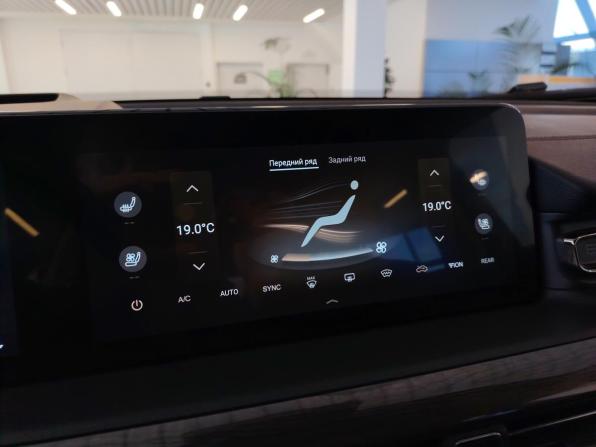 Exeed VX I с пробегом 2023 года, цена 2 458 000 рублей, 89056 км, внедорожник, Автокод Объявления