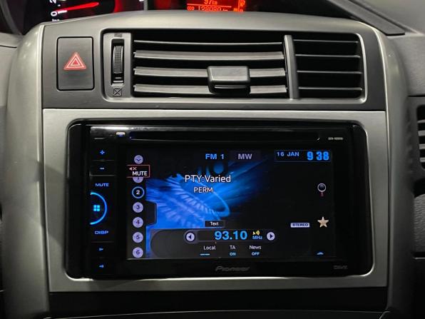 Toyota Verso I Рестайлинг с пробегом 2014 года, цена 1 238 000 рублей, 128079 км, компактвэн, Автокод Объявления