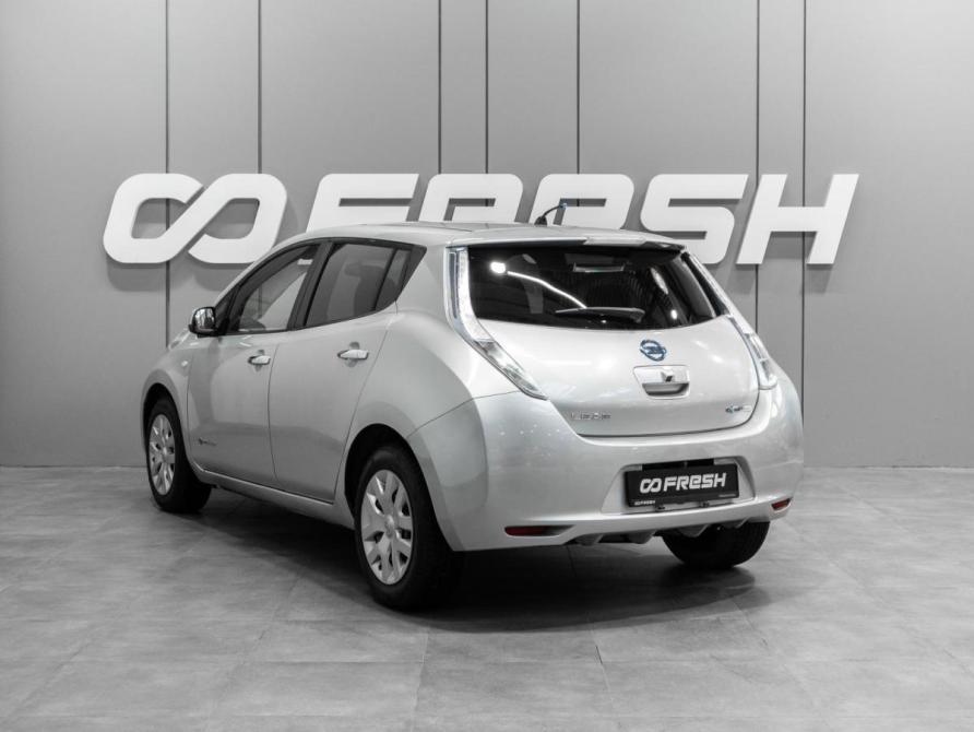 Nissan Leaf I (ZE0/AZE0) Тюмень  - изображение 2