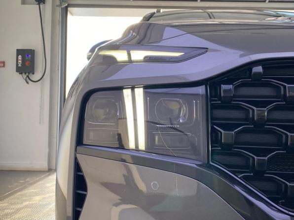 Hyundai Santa Fe IV Рестайлинг с пробегом 2022 года, цена 4 000 000 рублей, 63500 км, внедорожник, Автокод Объявления