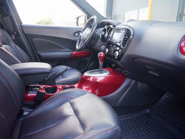 Nissan Juke I Рестайлинг с пробегом 2017 года, цена 1 370 000 рублей, 103426 км, внедорожник, Автокод Объявления