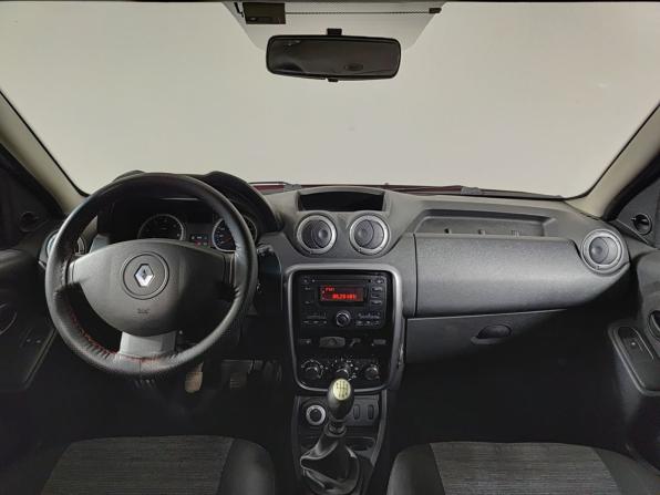 Renault Duster I с пробегом 2013 года, цена 708 000 рублей, 236347 км, внедорожник, Автокод Объявления