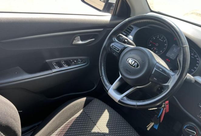 Kia Rio IV с пробегом 2017 года, цена 1 280 000 рублей, 98808 км, седан, Автокод Объявления