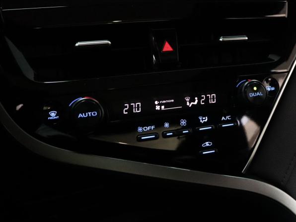 Toyota Camry VIII (XV70) Рестайлинг с пробегом 2023 года, цена 3 549 000 рублей, 38350 км, седан, Автокод Объявления