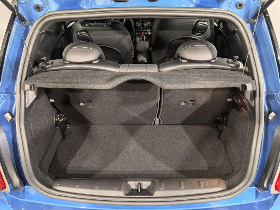 Mini Hatch III (F55/F56) Рестайлинг 2 Санкт-Петербург  - изображение 15
